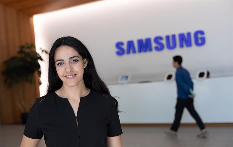 Photo of SCU Tech Edge J.D. student Nancy Attalla at Samsung Research America, where she is working as a tech law intern.