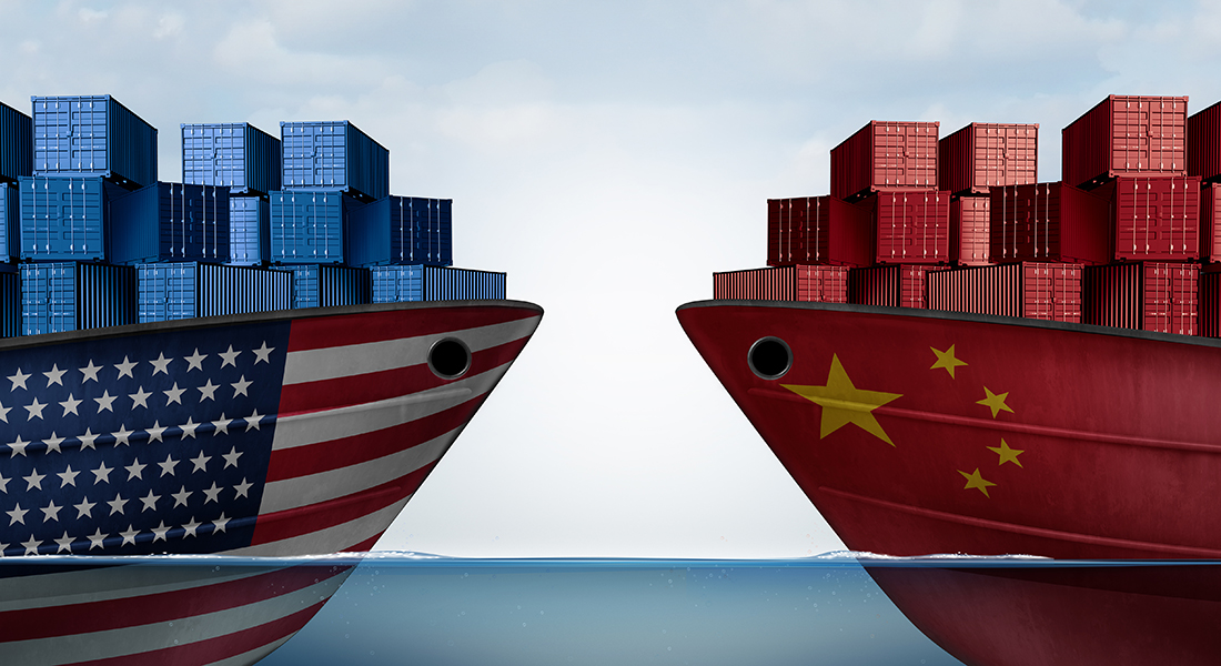 Two ships face off with each other, one from United States the other from China to illustrate trade war