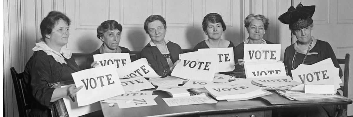 Archival photo of women suffragettes 