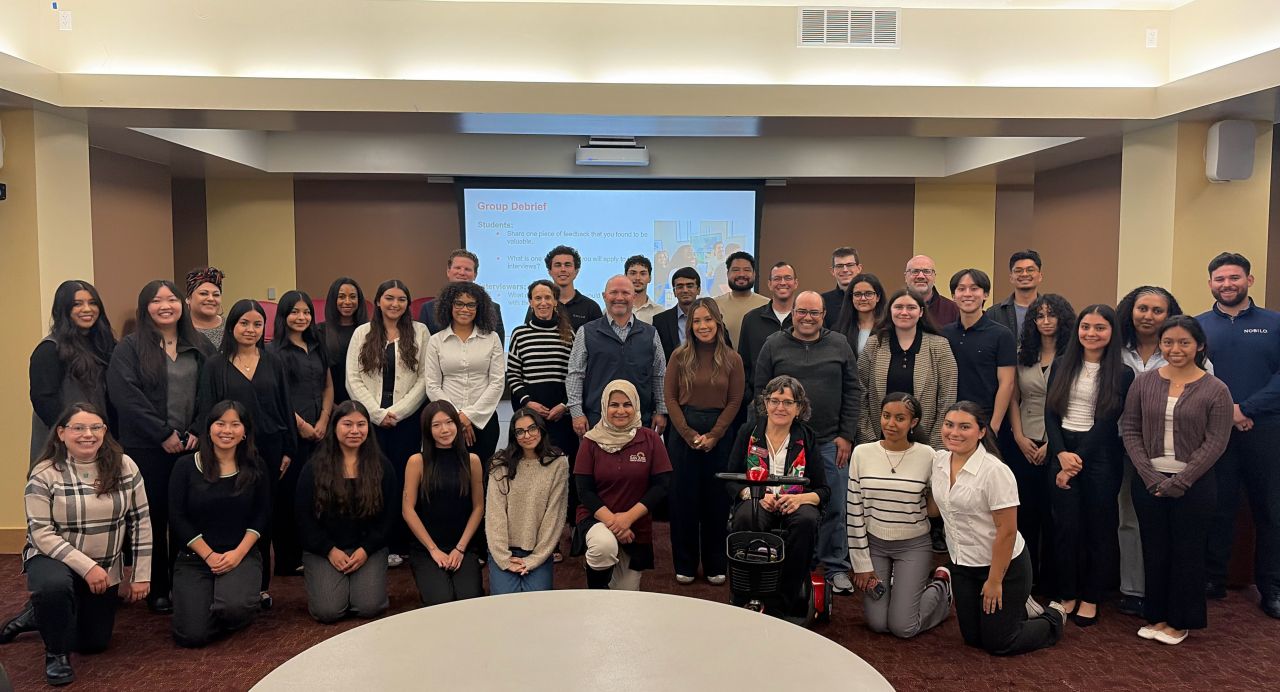 Group photo of LEAD Scholars at Mock Interview event