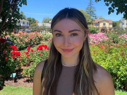 Teresa Contino 23 image link to story