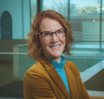 Bridget Burke Ravizza Headshot