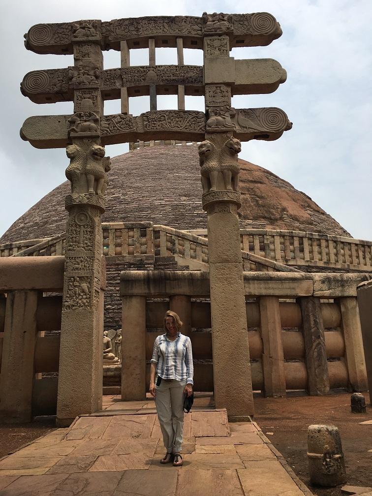 Heather Clydesdale image link to story