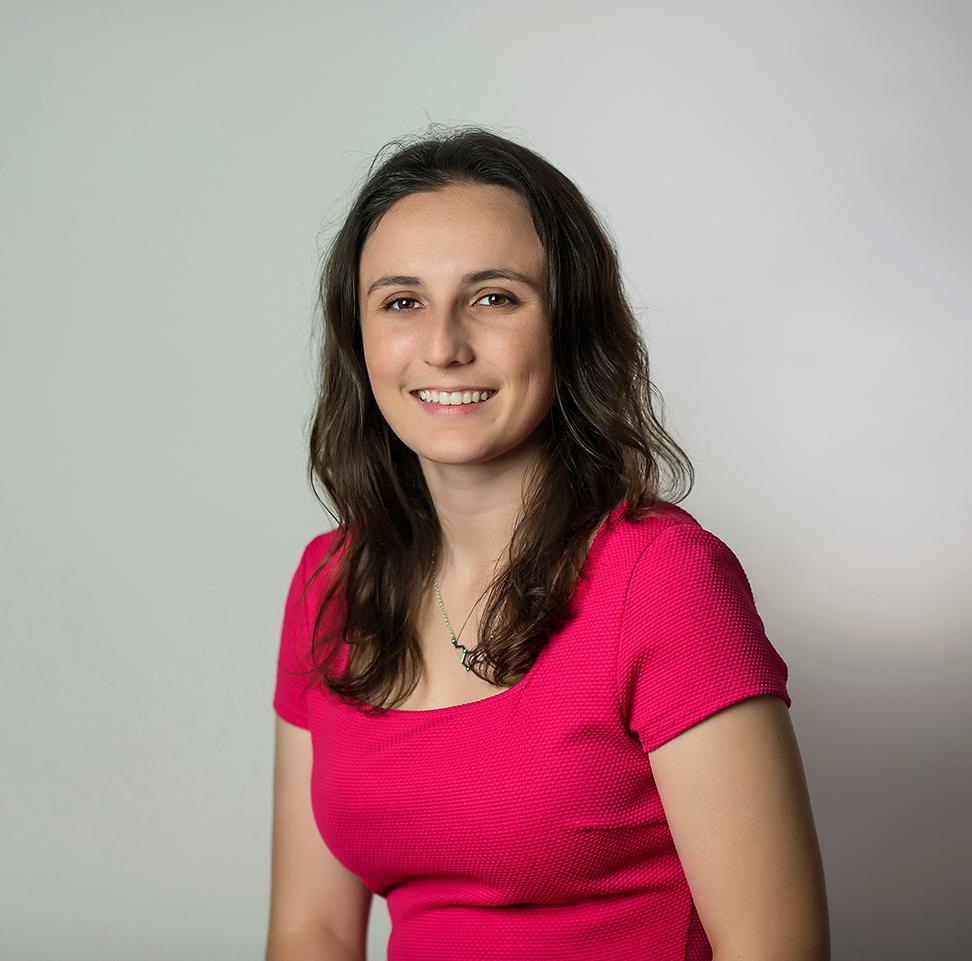 Hayley Raquer image link to story