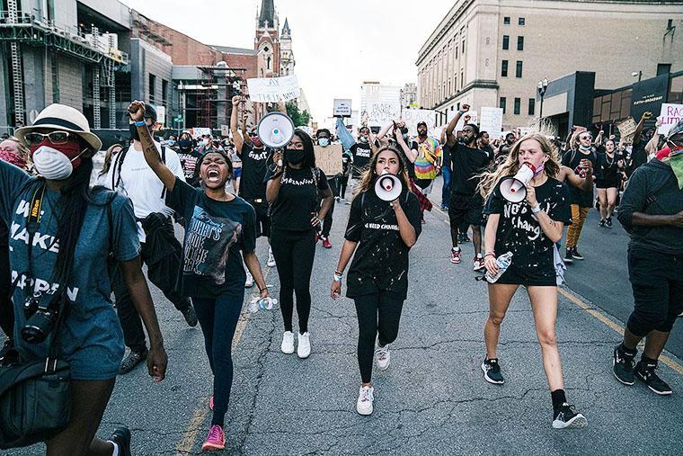 Demonstrators protesting in Nashville, photo taken by Alex Kent 