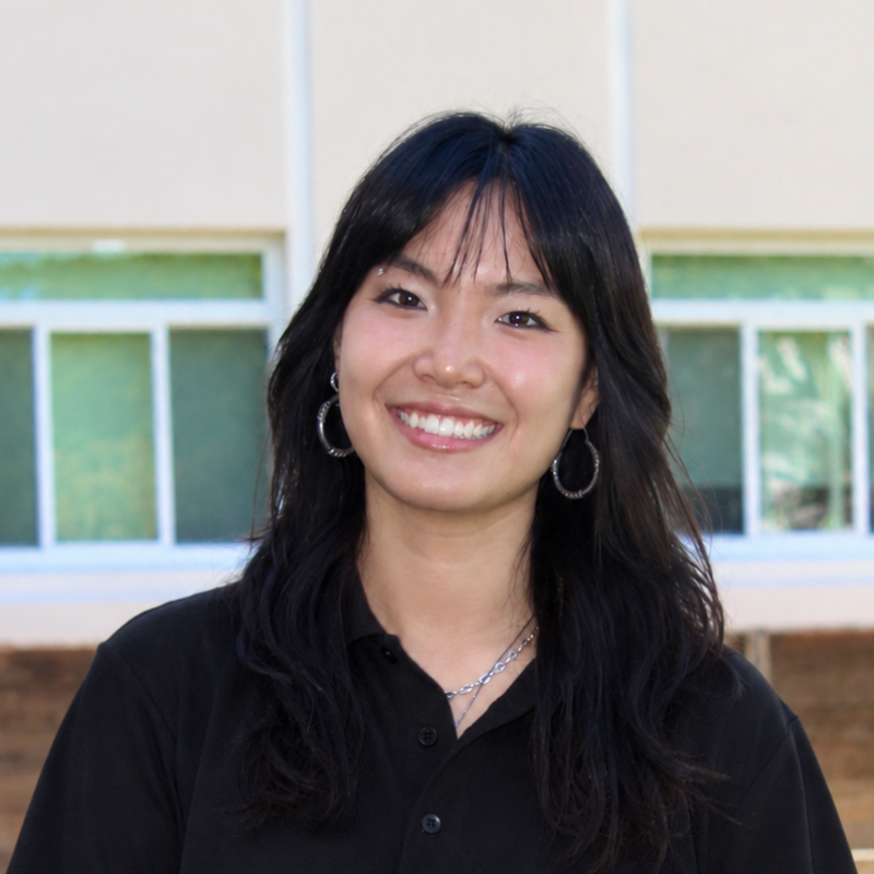 A headshot photo of Isabella