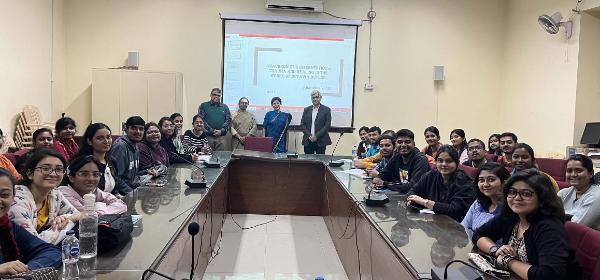 Aparajita Nanda delivers a lecture to Kolkata University students