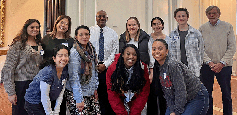 Alumnus Sekou Franklin, faculty and students