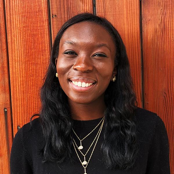 Victoria Adetuyi '15 image link to story