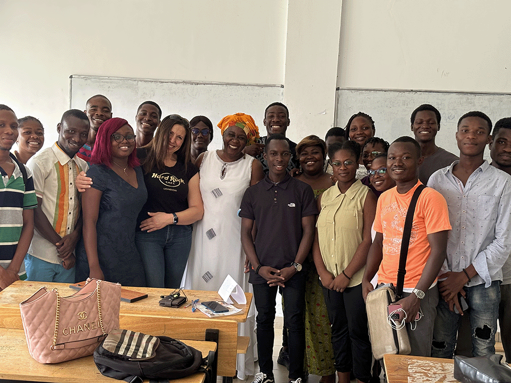 Jimia Boutouba in the Ivory Coast classroom group photo image link to story