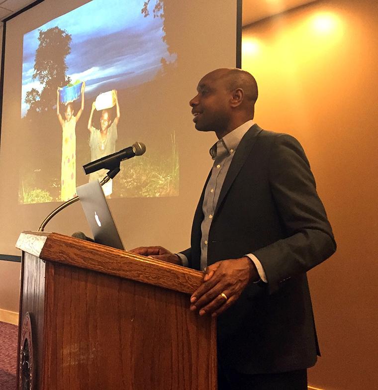 Deo speaking to Public Health students