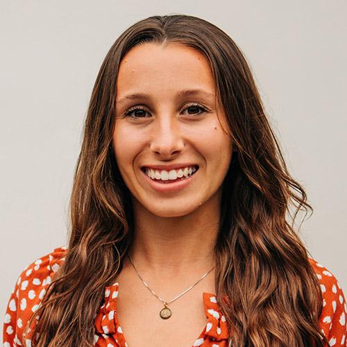 Maggie Menendez headshot