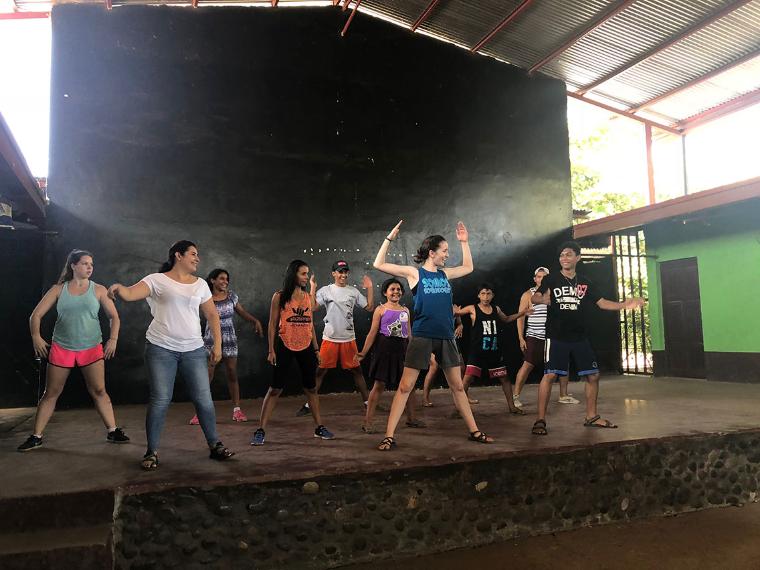 Teatro Catalina movement workshop 2018  image link to story