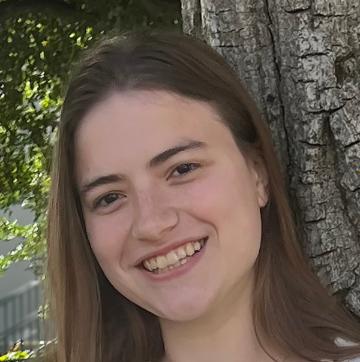 Shannon S headshot