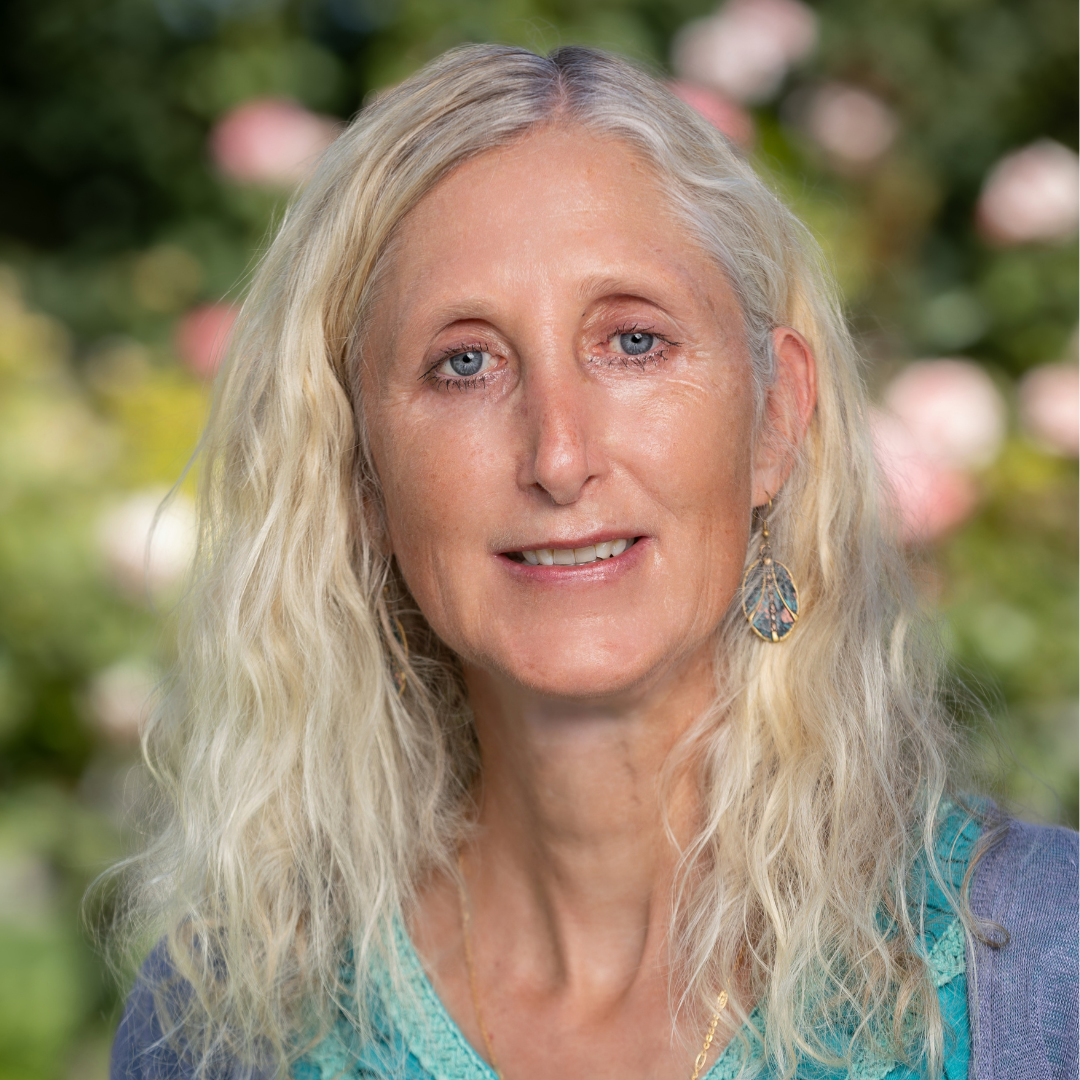 Iris Stewart-Frey