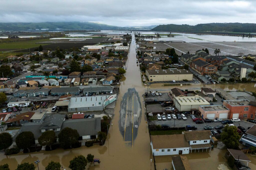 aerial-view-flooded-pajaro-after-levee-break