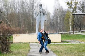 People taking a selfie image link to story