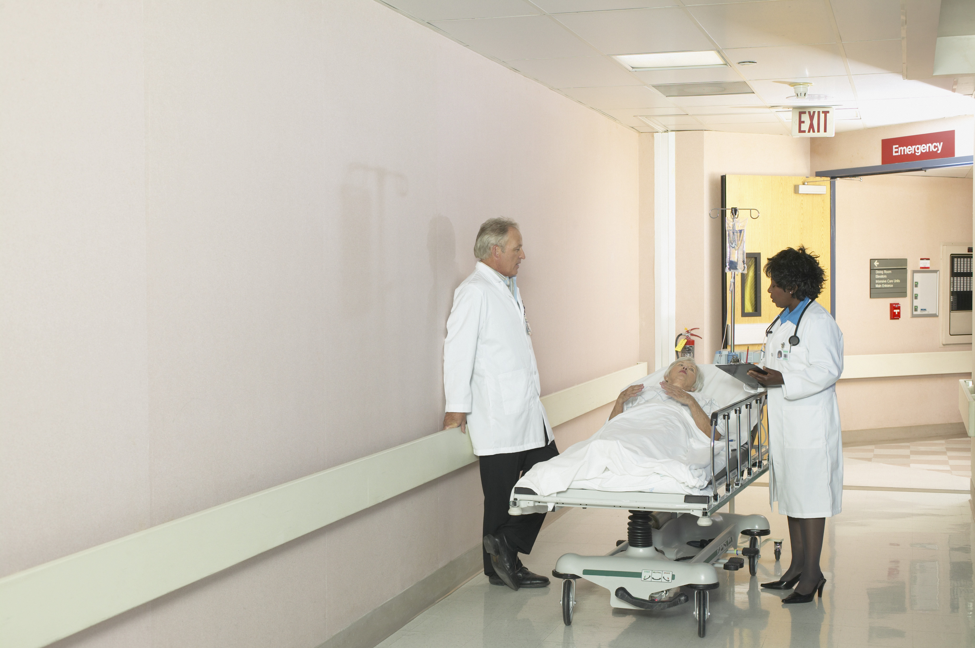 A patient consults with her doctors.