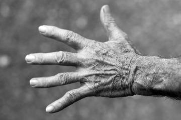 Ageing hand