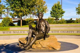 A bronze statue of Abraham Lincoln in Louisville, KY. image link to story