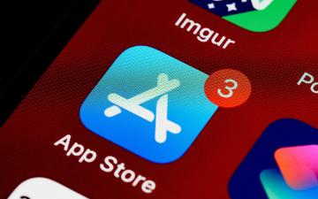 Icon of the Apple App Store with a notification badge. image link to story