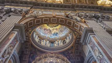 Rome Vatican Basilica. Image by jacqueline macou from Pixabay.