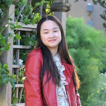 Betty Nguyen is a 2023-24 marketing and communications intern with the Markkula Center for Applied Ethics.