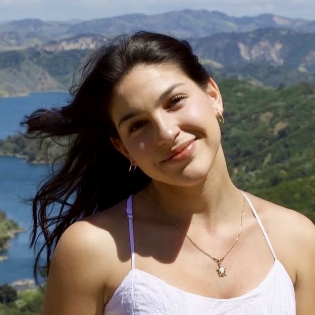 Kimberly Chavarria '29 