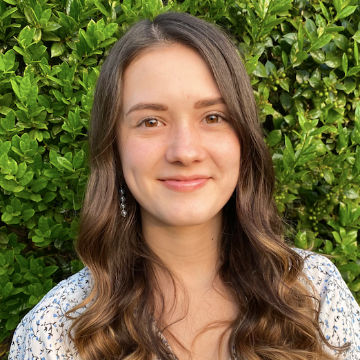 Lauren Hewitt square