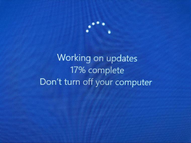 An image of the message Microsoft Windows shows when restarting a computer and Microsoft Updates are being installed - 