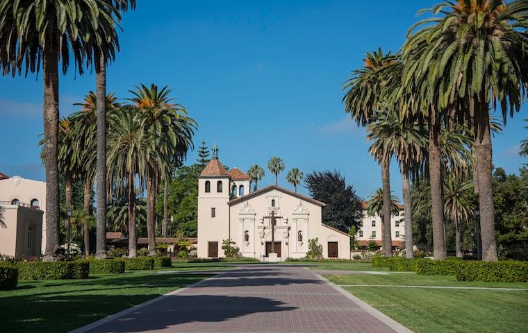 Santa Clara University Sends Early Admission Decisions After Record Number  of Applications - December 2020 - News & Events - Santa Clara University