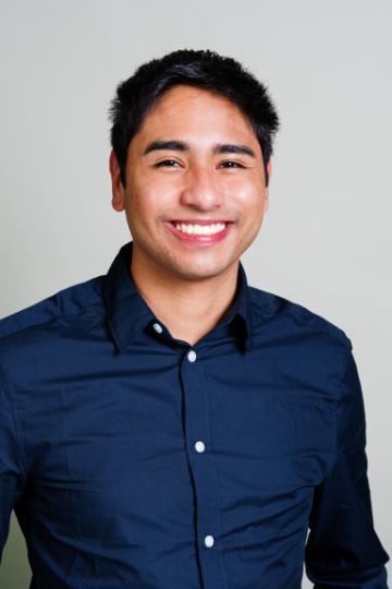 Picture of Andres Elvira, Senior Assistant Director For New Student and Family Programs in the Center for Student Involvement