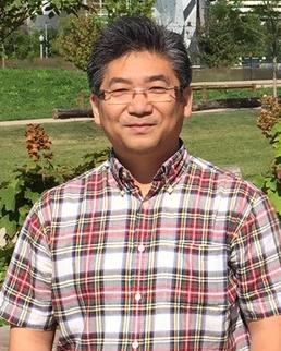 Professor of Accounting Yongtae Kim Head Shot