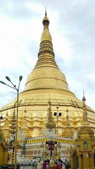 Myanmar Vertical Temple Image