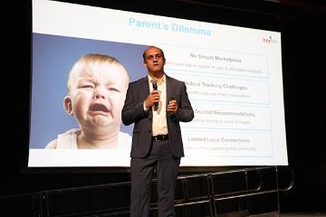 Praneet Jain presenting at Demo Day 2025