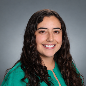 Trisha Lizarraga headshot