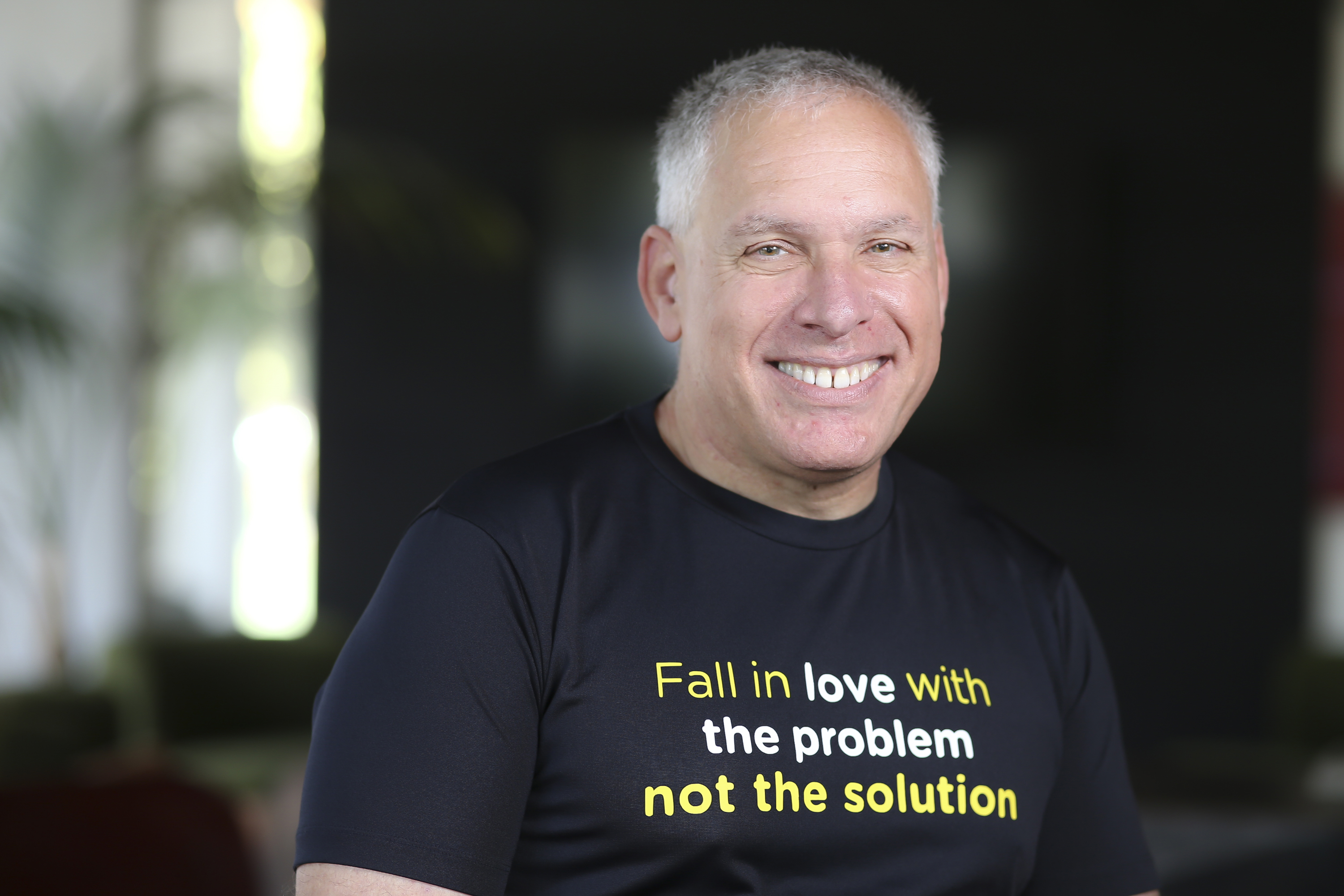 Uri Levine with Black TShirt