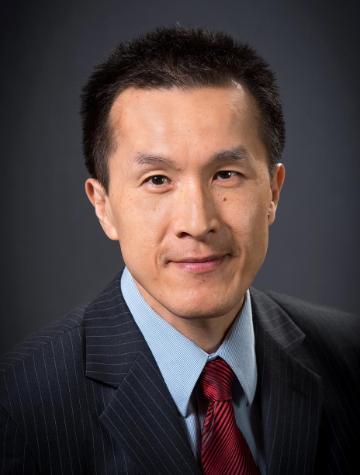 Professor of OMIS Andy Tsay Head Shot