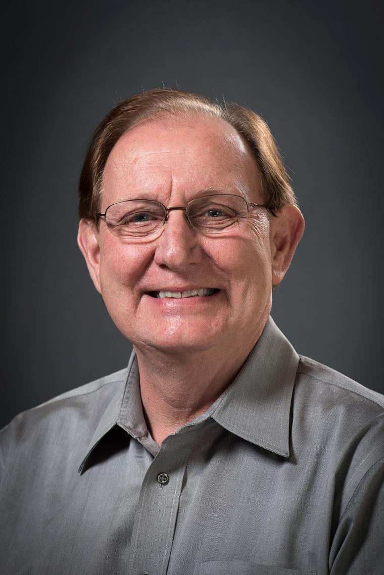 Professor of Practice in Management Darrell Mank Head Shot image link to story
