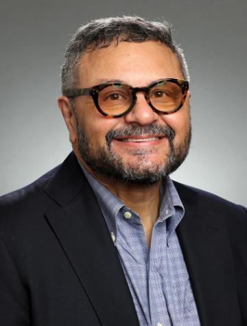 Management Professor Michael Santoro image link to story