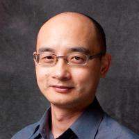 Assistant Professor of Marketing Desmond Lo Head Shot