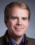 Headshot of Patrick Machado