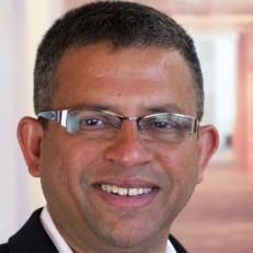 MBA alumnus Deb Bhattacharjee image link to story