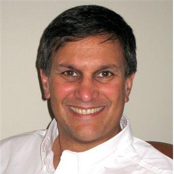 Head Shot for newsmakers piece