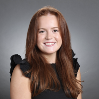 Maggie Junkins Headshot  200 x 200