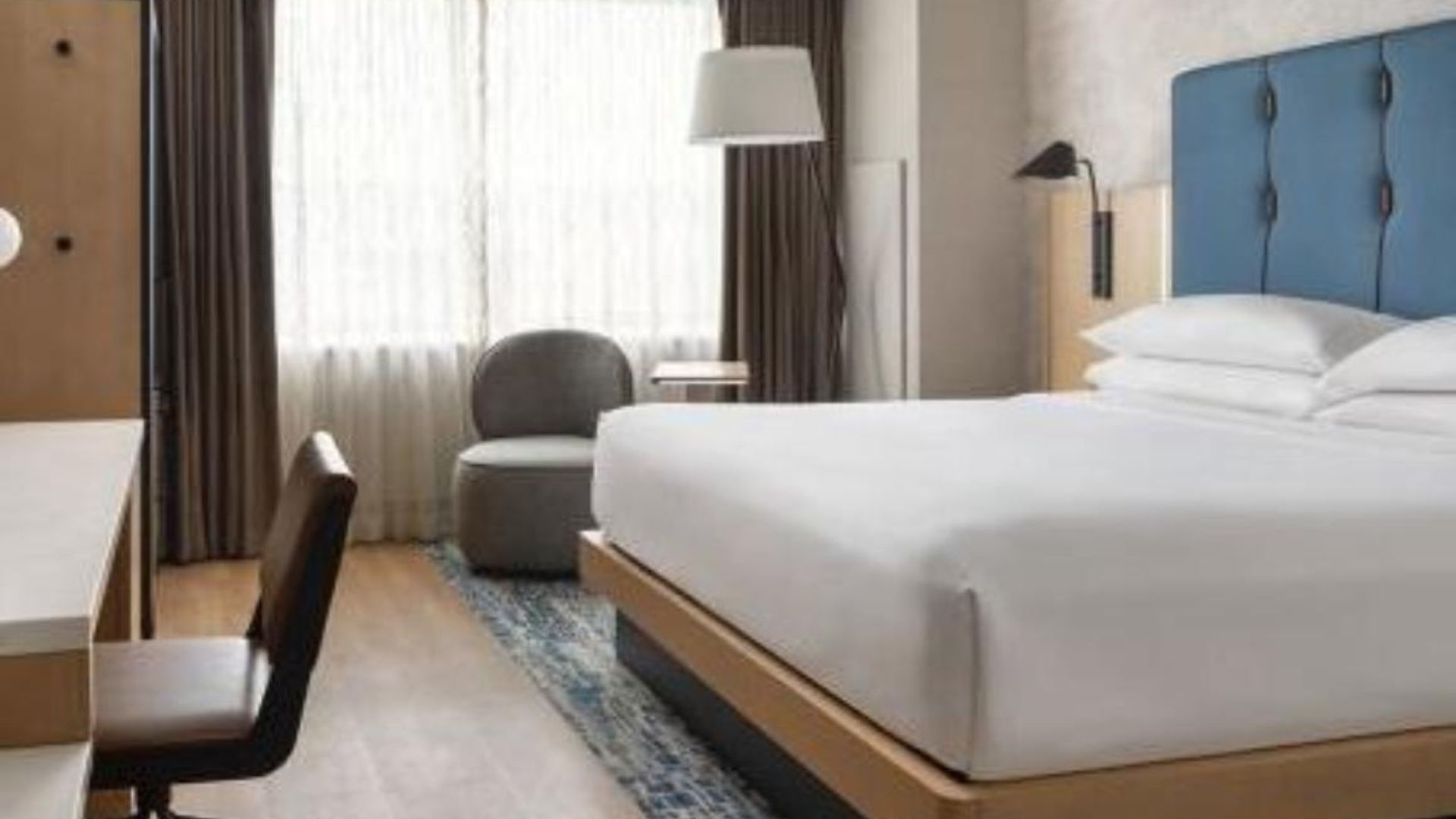 Hotel Bedroom from the SJ marriott 