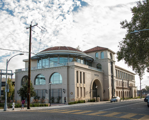 Image of Edward M. Dowd Art and Art History Building