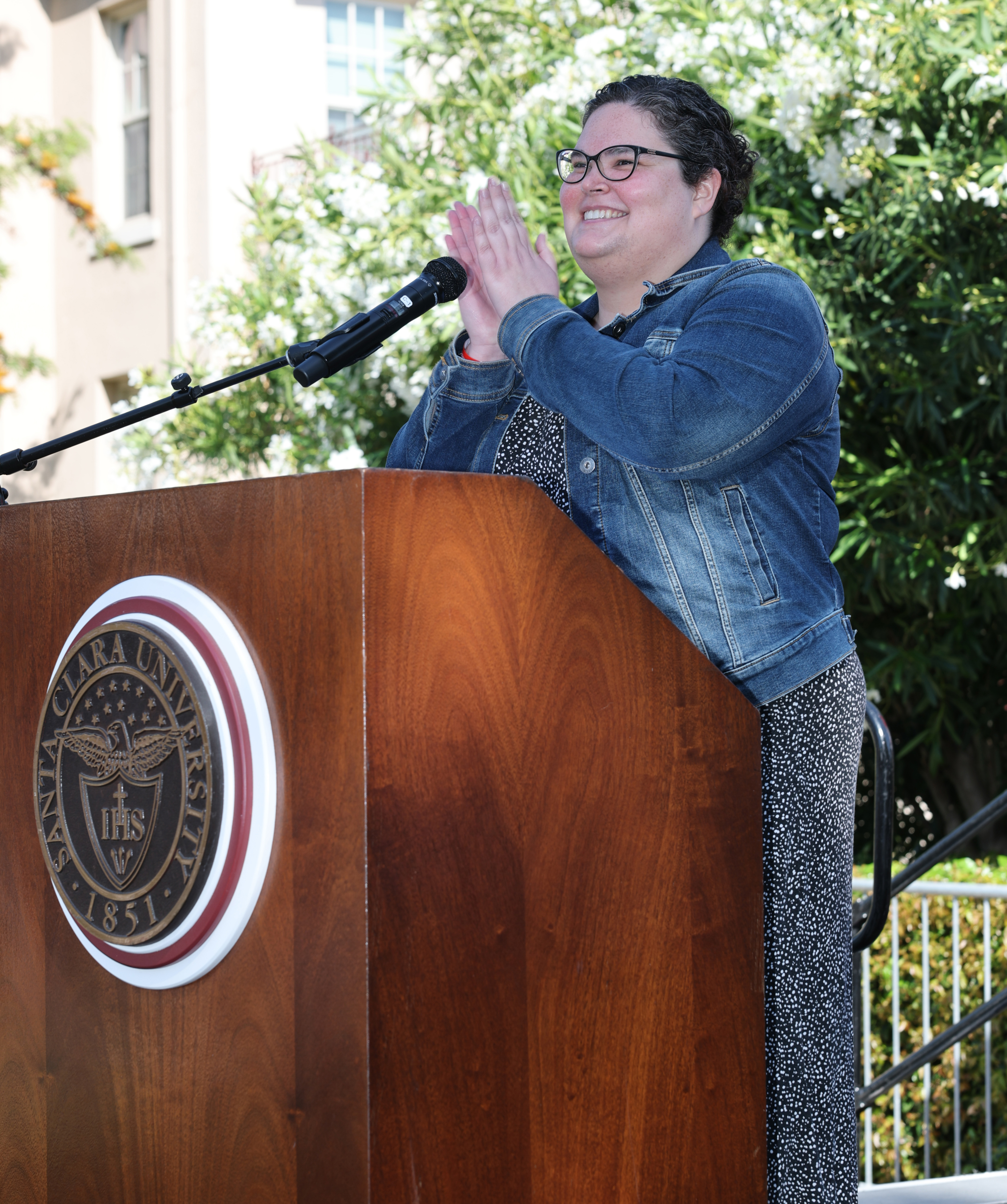 Elise Dubravec makes a blessing at the Class of 2025 Toast