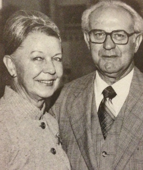 A grayscale portrait of Phil and Bobbi Sanfilippo.