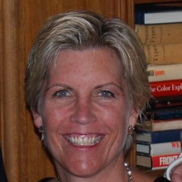 Gigi Harvey headshot square